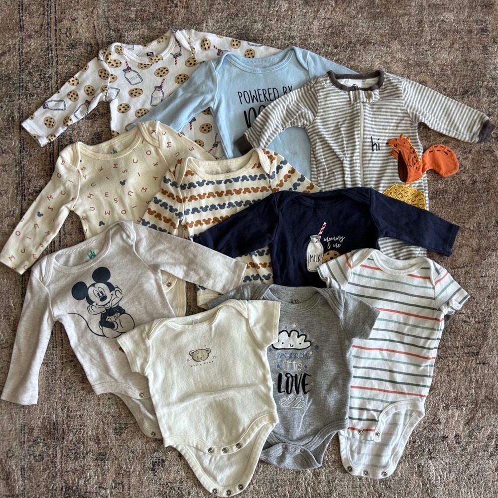 Lot of Baby Boy Clothes 0-3 Months Disney Gerber Bodysuits Sleepers